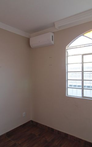 Casa de condomínio para alugar com 57m², 2 quartos e 1 vagaQuarto 1