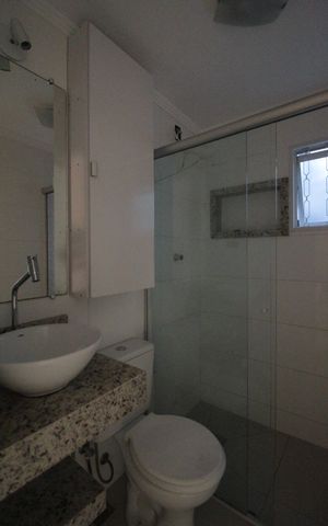 Casa de condomínio para alugar com 57m², 2 quartos e 1 vagaBanheiro Social