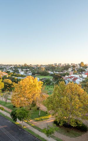Apartamento à venda com 150m², 4 quartos e 2 vagas Apartamento à venda com 150m², 4 quartos e 2 vagasVista