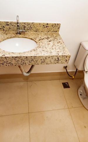 Apartamento para alugar com 100m², 2 quartos e 2 vagasLavabo