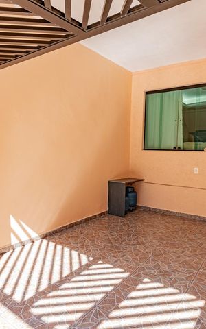 Casa para alugar com 140m², 3 quartos e 1 vagaGaragem
