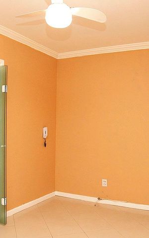 Apartamento à venda com 45m², 1 quarto e 1 vagaSala