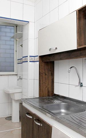 Apartamento à venda com 45m², 1 quarto e 1 vagaCozinha + Área de Serviço