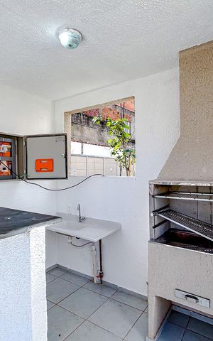Apartamento para alugar com 33m², 2 quartos e sem vagaÁrea comum - Churrasqueira