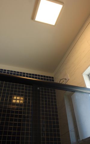 Casa à venda com 73m², 2 quartos e 2 vagasBanheiro da Suíte 2