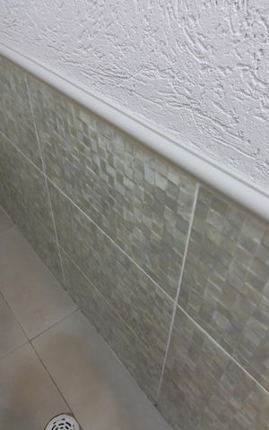 Casa à venda com 73m², 2 quartos e 2 vagasLavabo