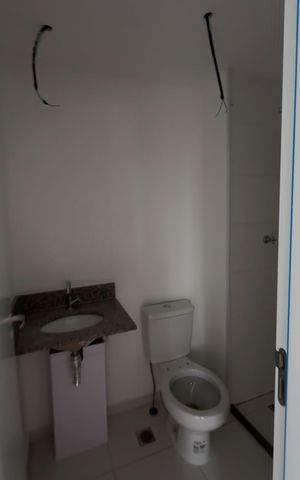 Apartamento à venda com 47m², 2 quartos e 1 vaga Apartamento à venda com 47m², 2 quartos e 1 vagaBanheiro