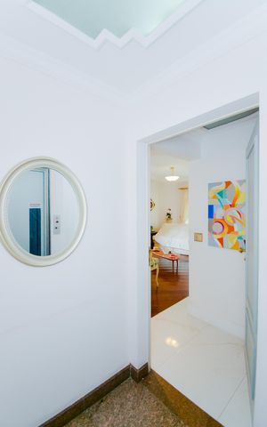 Apartamento à venda com 124m², 4 quartos e 4 vagasHall de entrada