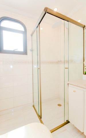 Apartamento à venda com 124m², 4 quartos e 4 vagasBanheiro do Quarto 3