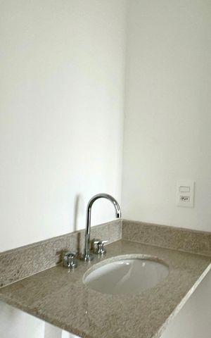 Apartamento à venda com 56m², 2 quartos e 1 vagaBanheiro da Suíte