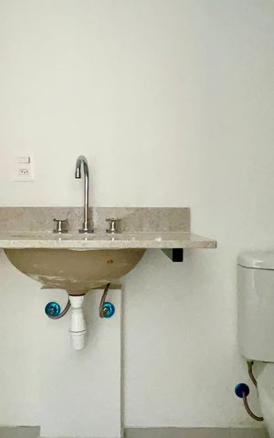 Apartamento à venda com 19m², 1 quarto e 1 vaga Apartamento à venda com 19m², 1 quarto e 1 vagaBanheiro da Suíte