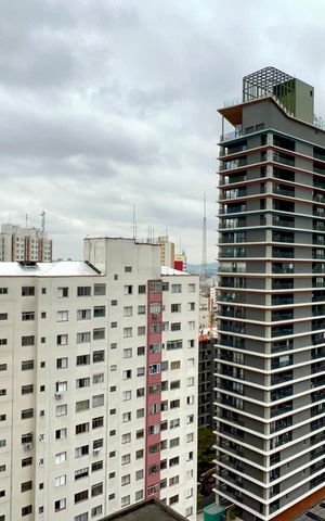 Apartamento à venda com 37m², 1 quarto e 1 vaga Apartamento à venda com 37m², 1 quarto e 1 vagaVista da Varanda
