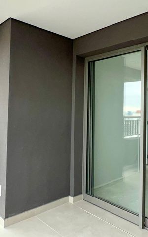 Apartamento à venda com 37m², 1 quarto e 1 vaga Apartamento à venda com 37m², 1 quarto e 1 vagaVaranda
