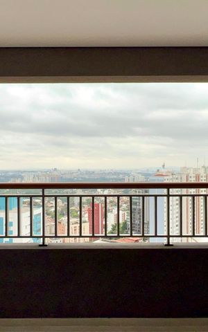 Apartamento à venda com 37m², 1 quarto e 1 vaga Apartamento à venda com 37m², 1 quarto e 1 vagaVaranda