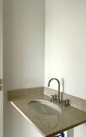 Apartamento à venda com 37m², 1 quarto e 1 vaga Apartamento à venda com 37m², 1 quarto e 1 vagaBanheiro da Suíte
