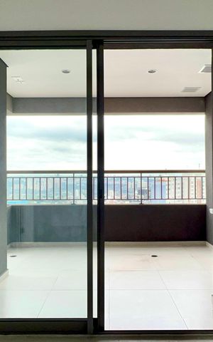 Apartamento à venda com 37m², 1 quarto e 1 vaga Apartamento à venda com 37m², 1 quarto e 1 vagaVaranda