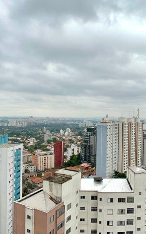 Apartamento à venda com 37m², 1 quarto e 1 vaga Apartamento à venda com 37m², 1 quarto e 1 vagaVista da Varanda