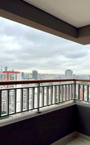 Apartamento à venda com 37m², 1 quarto e 1 vaga Apartamento à venda com 37m², 1 quarto e 1 vagaVaranda