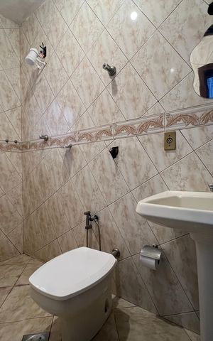 Apartamento para alugar com 55m², 2 quartos e sem vaga Apartamento para alugar com 55m², 2 quartos e sem vagaBanheiro Social