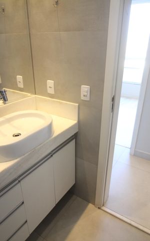 Apartamento para alugar com 93m², 3 quartos e 2 vagasBanheiro