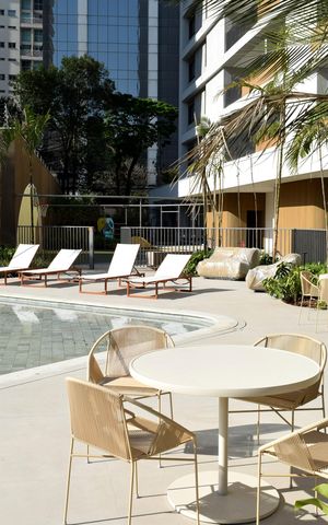 Apartamento à venda com 248m², 3 quartos e 4 vagasPiscina