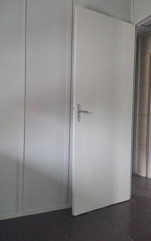 Casa à venda com 70m², 3 quartos e 2 vagasQuarto 3