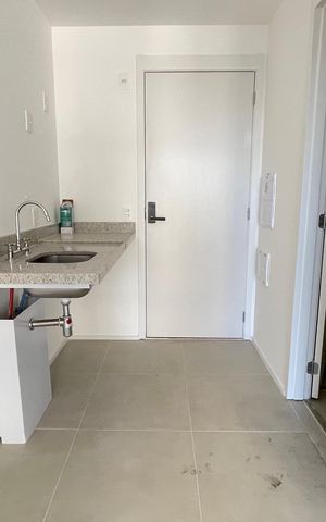 Studio à venda com 26m², 1 quarto e sem vaga Studio à venda com 26m², 1 quarto e sem vagaStudio/Cozinha