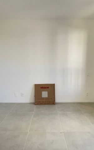 Studio à venda com 26m², 1 quarto e sem vaga Studio à venda com 26m², 1 quarto e sem vagaStudio/Sala/Quarto