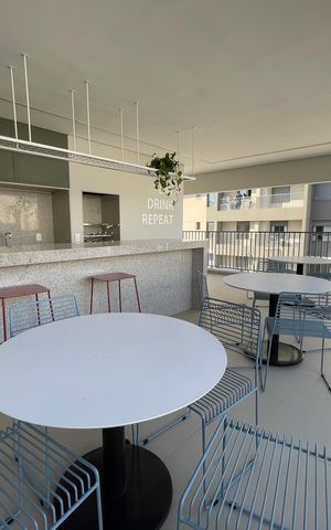 Studio à venda com 26m², 1 quarto e sem vaga Studio à venda com 26m², 1 quarto e sem vagaÁrea comum