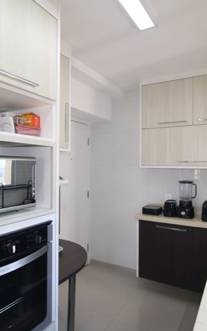 Apartamento à venda com 122m², 3 quartos e 2 vagasCozinha