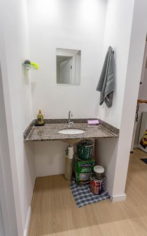 Apartamento para alugar com 34m², 2 quartos e sem vaga Apartamento para alugar com 34m², 2 quartos e sem vagaBanheiro
