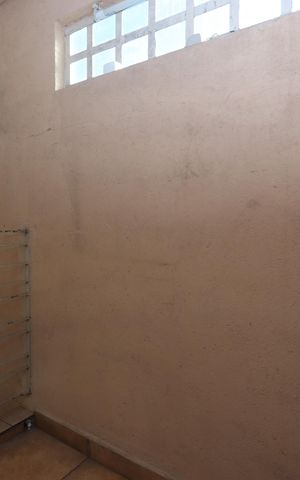 Casa para alugar com 40m², 1 quarto e sem vagaVaranda