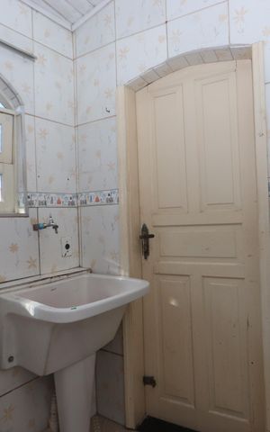 Casa para alugar com 40m², 1 quarto e sem vagaÁrea de serviço