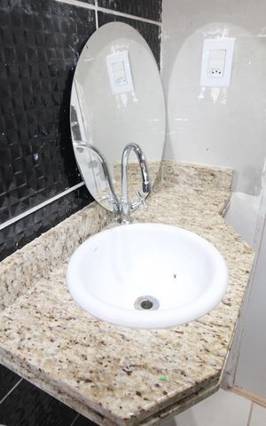 Casa para alugar com 40m², 2 quartos e sem vagaBanheiro