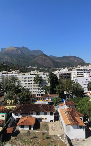 Apartamento à venda com 256m², 4 quartos e 3 vagasCobertura - Vista