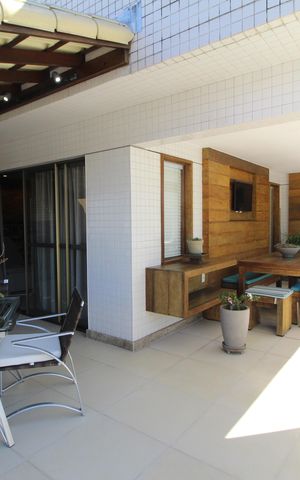 Apartamento à venda com 256m², 4 quartos e 3 vagasCobertura