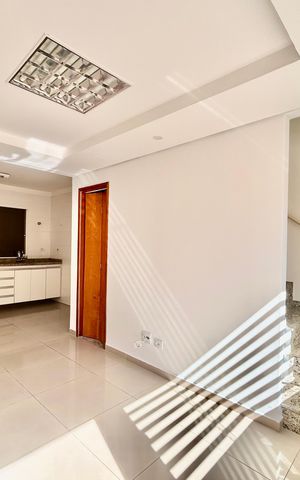 Casa para alugar com 51m², 2 quartos e 1 vaga Casa para alugar com 51m², 2 quartos e 1 vagaSala