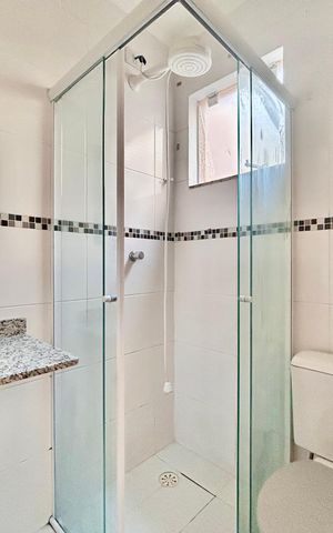 Casa para alugar com 51m², 2 quartos e 1 vaga Casa para alugar com 51m², 2 quartos e 1 vagaBanheiro do Quarto 2