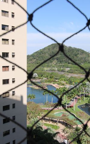 Apartamento à venda com 86m², 2 quartos e 1 vagaSuíte  - Vista