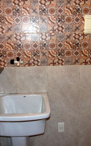Apartamento para alugar com 60m², 2 quartos e sem vagaCozinha e Área de Serviço