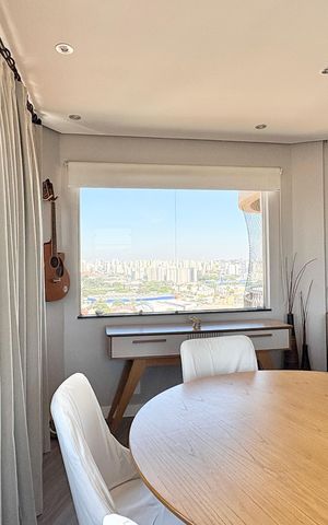 Apartamento à venda com 180m², 3 quartos e 2 vagas Apartamento à venda com 180m², 3 quartos e 2 vagasSala de Jantar