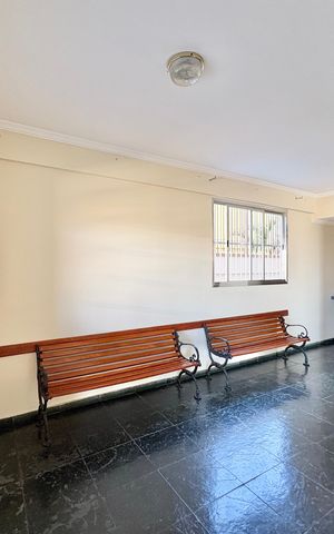Apartamento à venda com 180m², 3 quartos e 2 vagas Apartamento à venda com 180m², 3 quartos e 2 vagasÁrea comum - Salão de festas