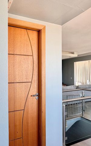 Apartamento à venda com 180m², 3 quartos e 2 vagas Apartamento à venda com 180m², 3 quartos e 2 vagasSala