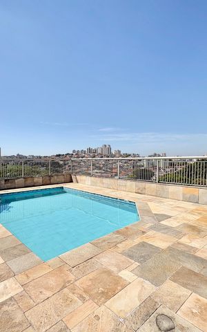 Apartamento à venda com 180m², 3 quartos e 2 vagas Apartamento à venda com 180m², 3 quartos e 2 vagasÁrea comum - Piscina