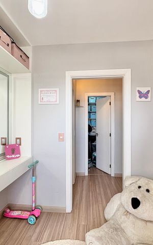 Apartamento à venda com 180m², 3 quartos e 2 vagas Apartamento à venda com 180m², 3 quartos e 2 vagasQuarto de brinquedo