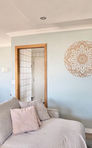 Apartamento à venda com 180m², 3 quartos e 2 vagas Apartamento à venda com 180m², 3 quartos e 2 vagasSala de TV
