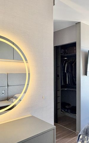 Apartamento à venda com 180m², 3 quartos e 2 vagas Apartamento à venda com 180m², 3 quartos e 2 vagasSuíte