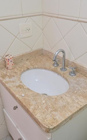 Apartamento para alugar com 65m², 2 quartos e 1 vagaBanheiro Social
