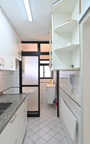 Apartamento para alugar com 65m², 2 quartos e 1 vagaCozinha