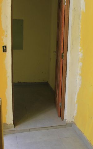 Casa para alugar com 31m², 2 quartos e 1 vagaÁrea de serviço